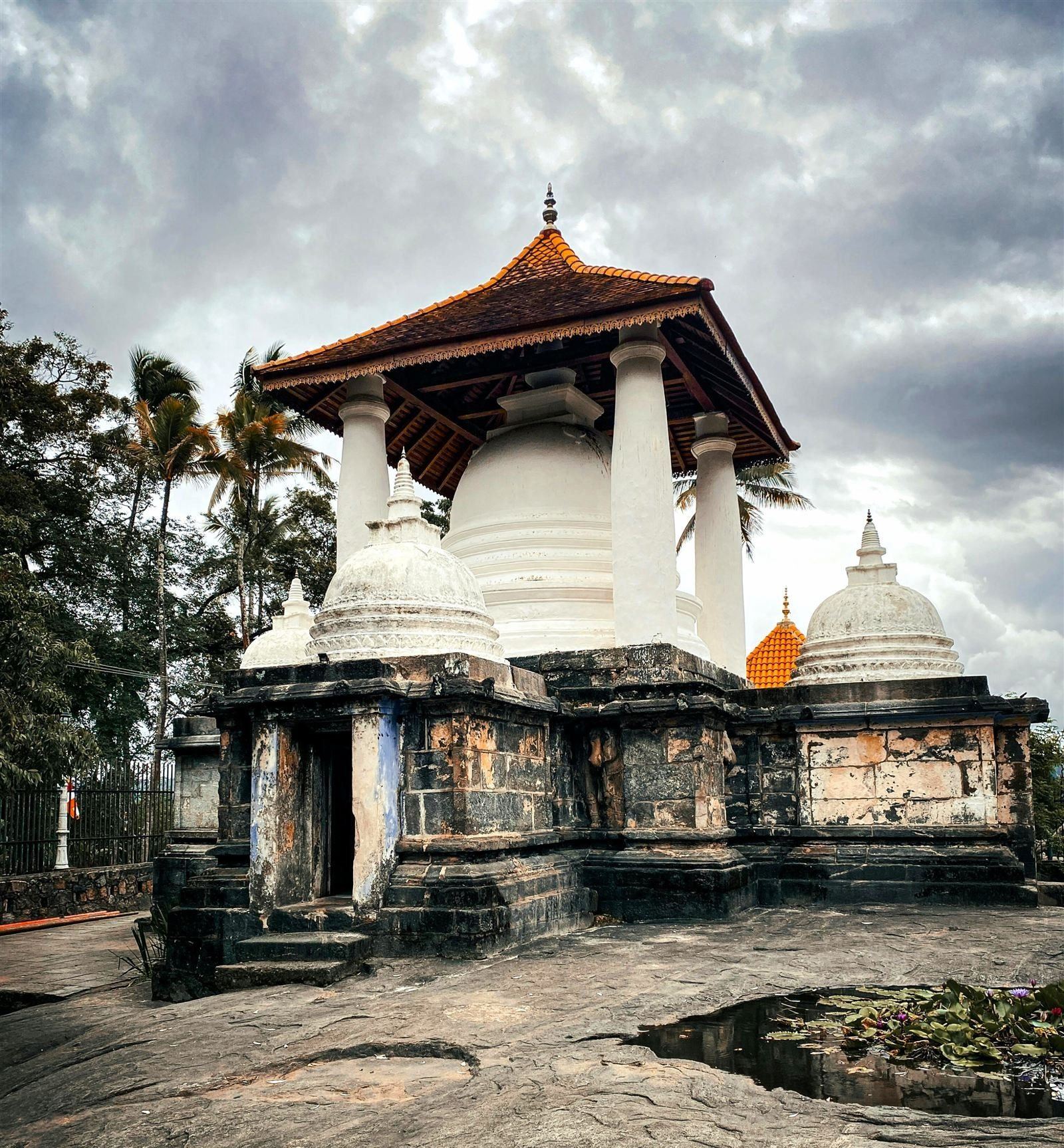 Ancient Temples Sri Lanka
